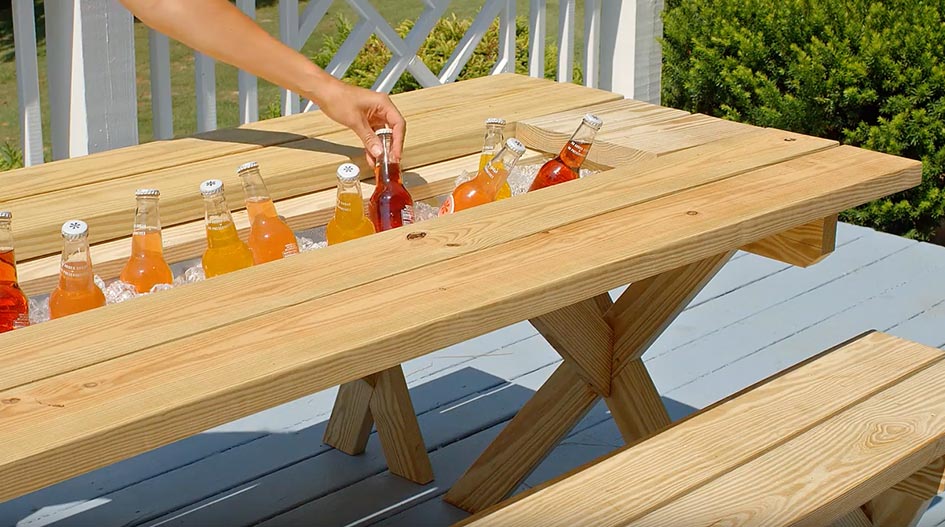 https://www.yellawood.com/media/1320/picnic-table-hack-video.jpg